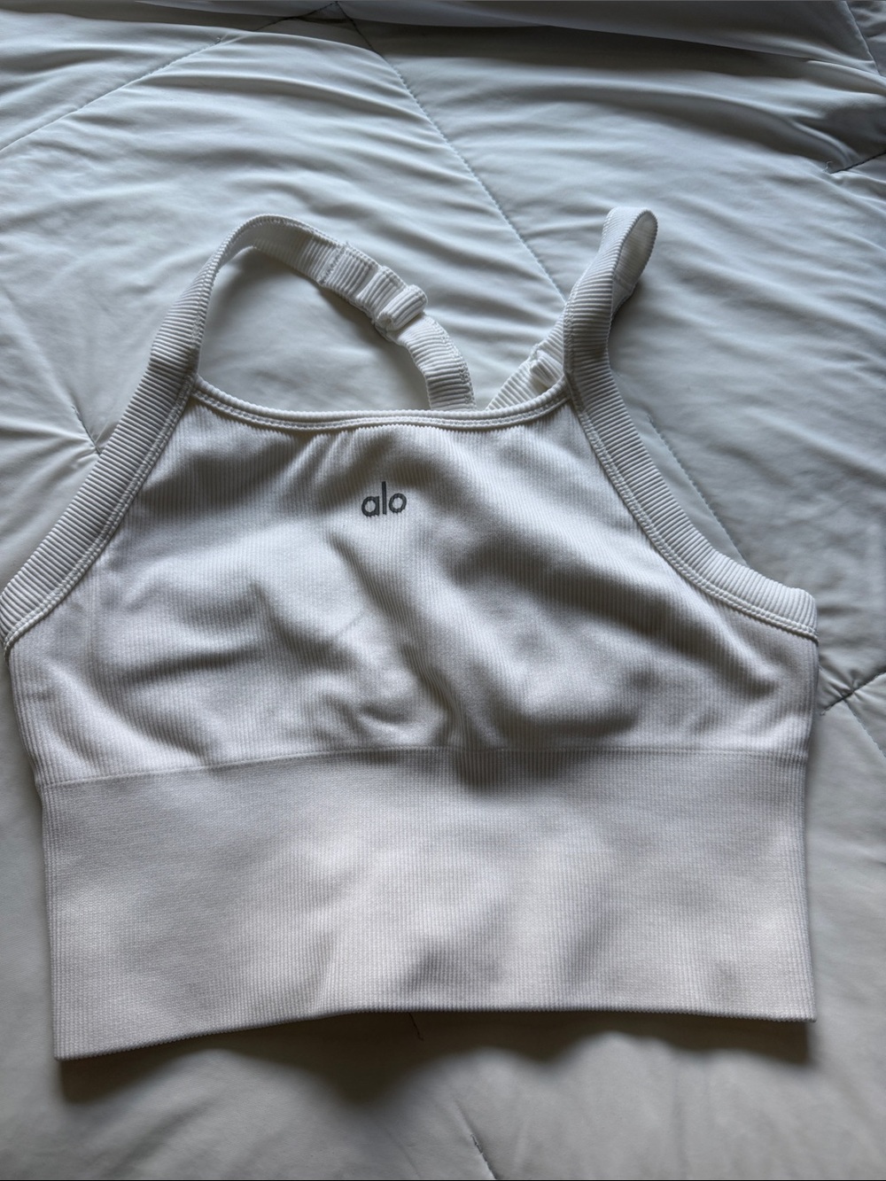 ALO Yoga Ribbed Cream-White High-Neck Sports Bra